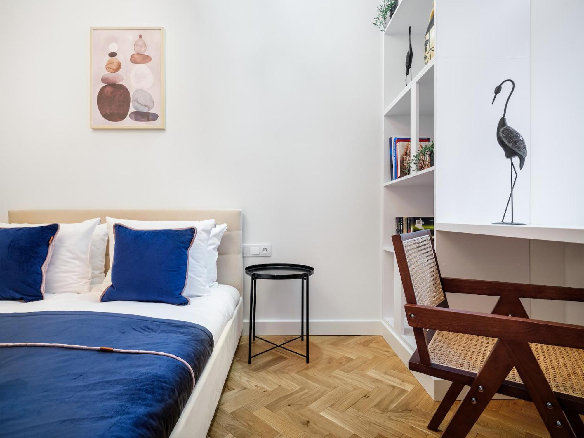 Tyzenhauz Apartments Krowoderska Street كراكوفيا المظهر الخارجي الصورة
