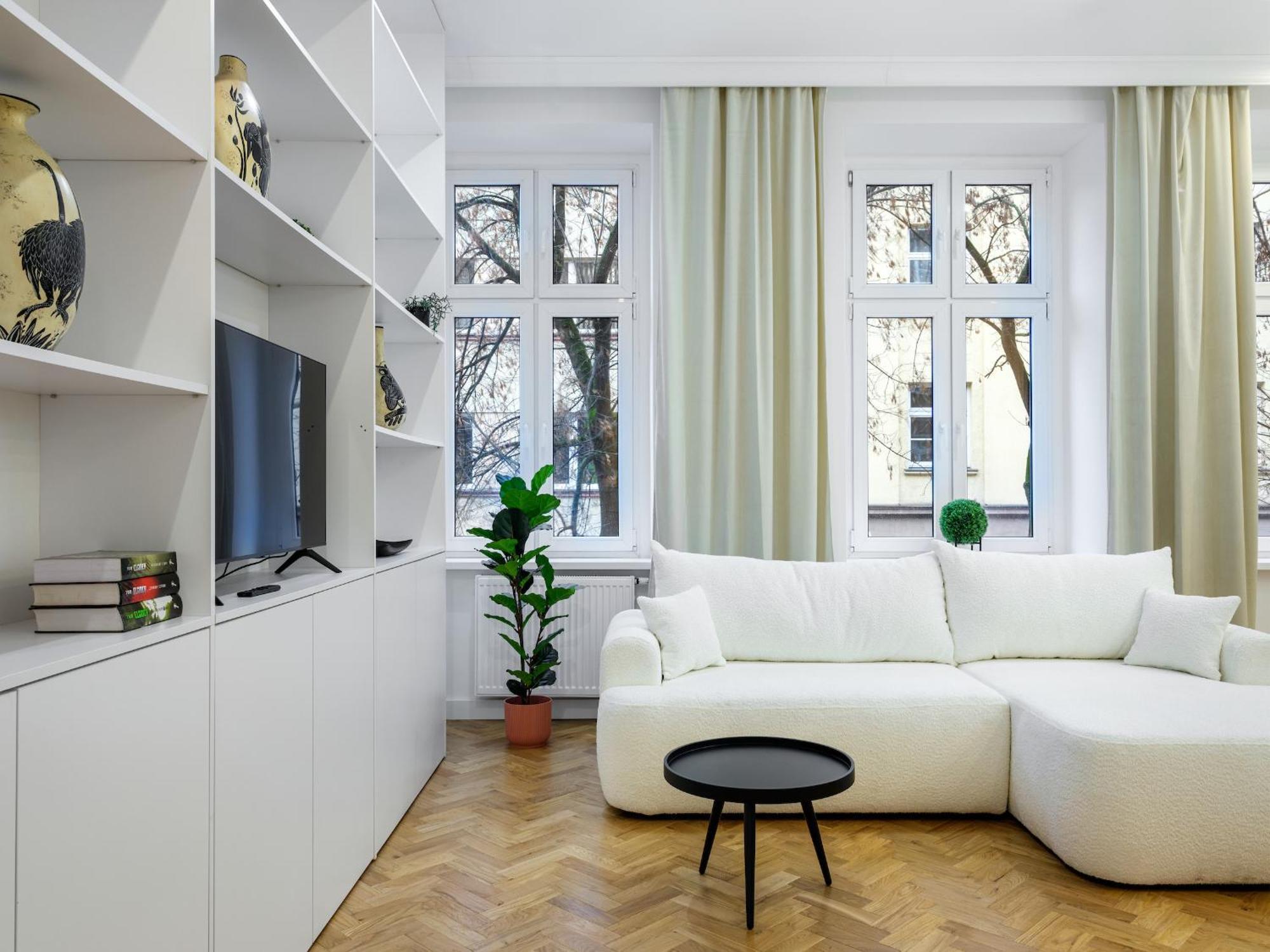 Tyzenhauz Apartments Krowoderska Street كراكوفيا المظهر الخارجي الصورة